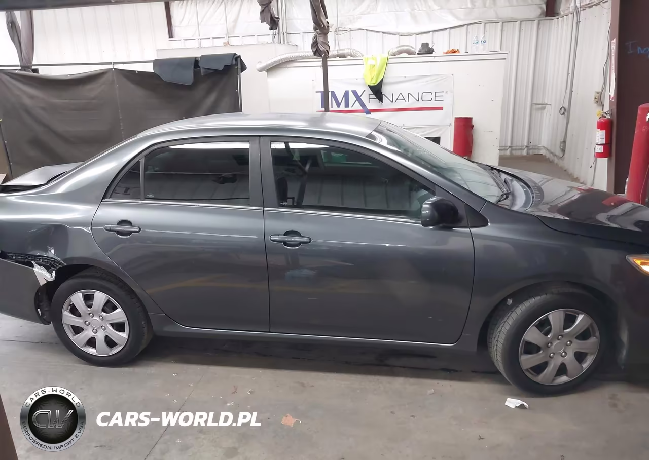 2013 Toyota Corolla Le VIN:2T1BU4EE4DC106830 - 13