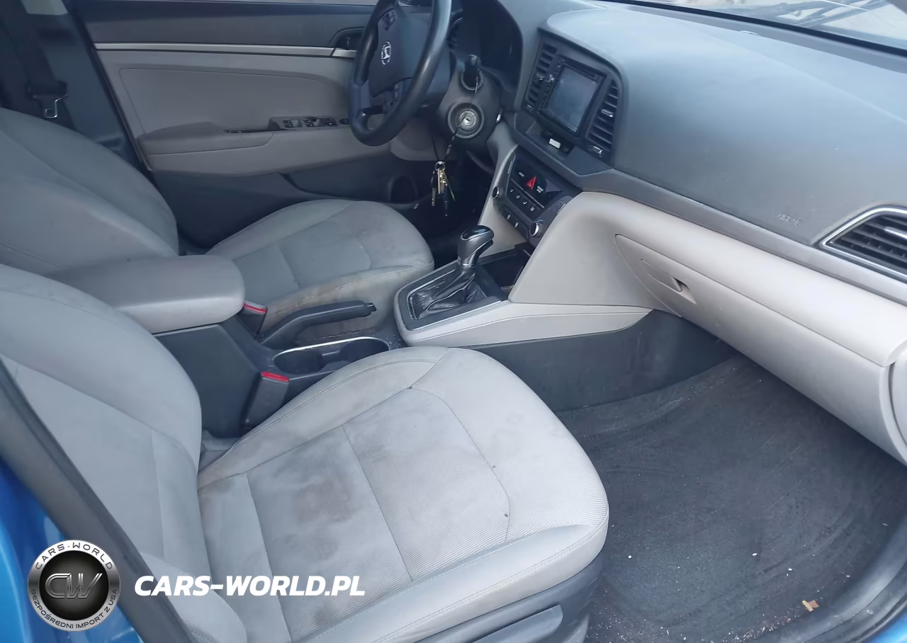 2017 Hyundai Elantra Se VIN:KMHD74LFXHU112440 - 5