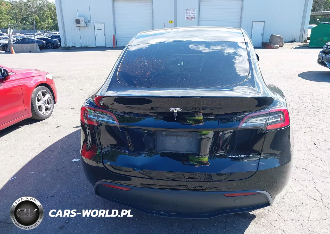 2020 Tesla Model Y Long Range Dual Motor All-Wheel Drive VIN:5YJYGDEE9LF049505 - 17