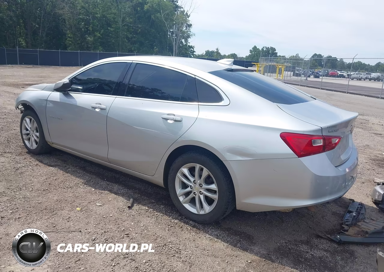 2018 Chevrolet Malibu Lt VIN:1G1ZD5ST6JF120280 - 3
