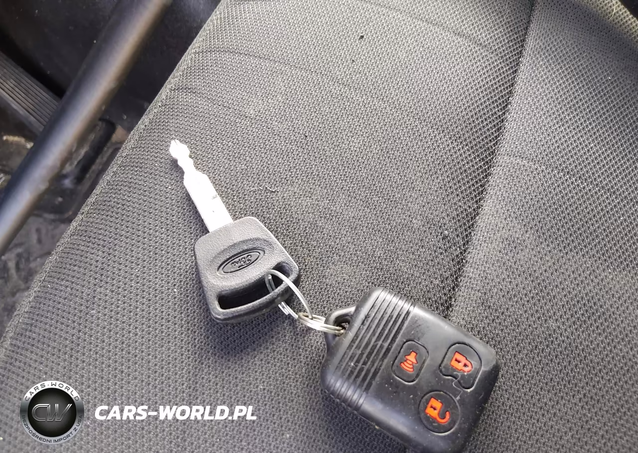 2023 Ford Police Interceptor Utility VIN:1FM5K8AC5PGC21002 - 11