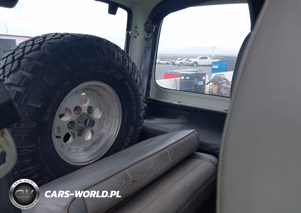1992 Jeep Wrangler - Yj VIN:2J4FY29S9NJ548300 - 8