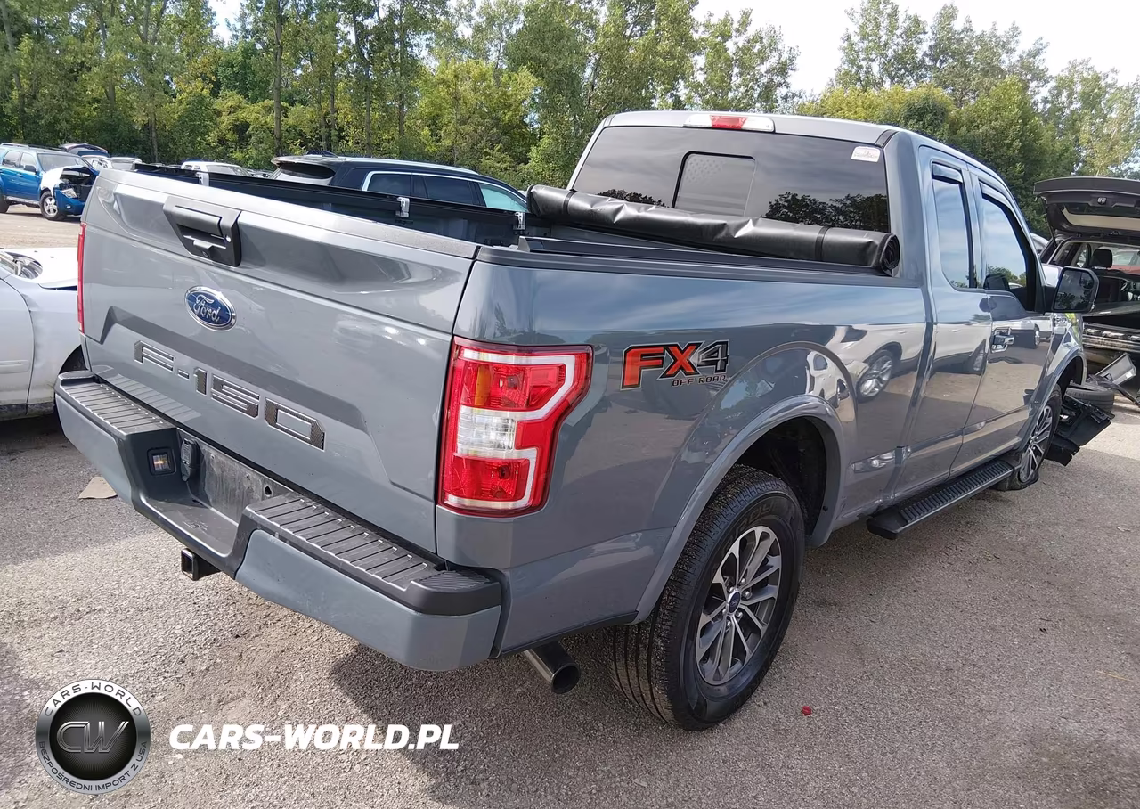 2019 Ford F-150 Xlt VIN:1FTFX1E53KKE89615 - 4