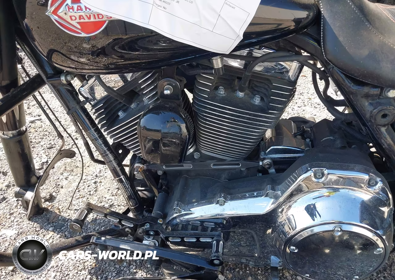 2010 Harley-Davidson Flhx VIN:1HD1KB417AB611970 - 9