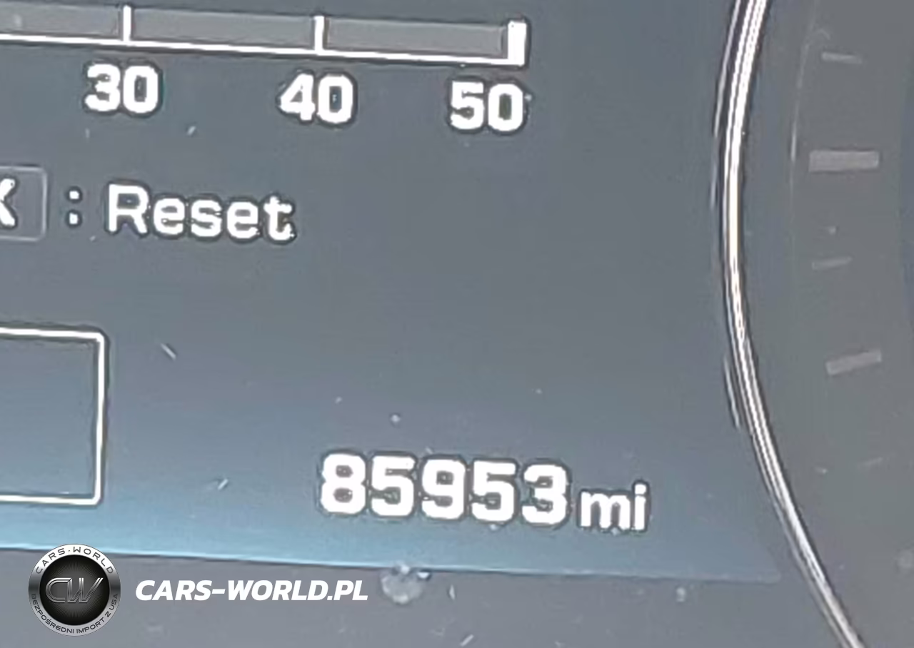 2015 Hyundai Genesis 3.8 VIN:KMHGN4JEXFU047003 - 15