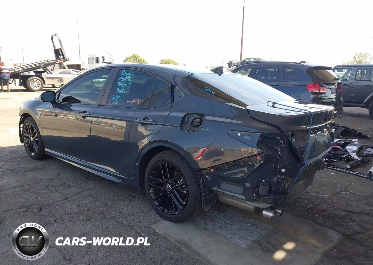 2026 Toyota Camry Se VIN:4T1DAACK0TU254091 - 3