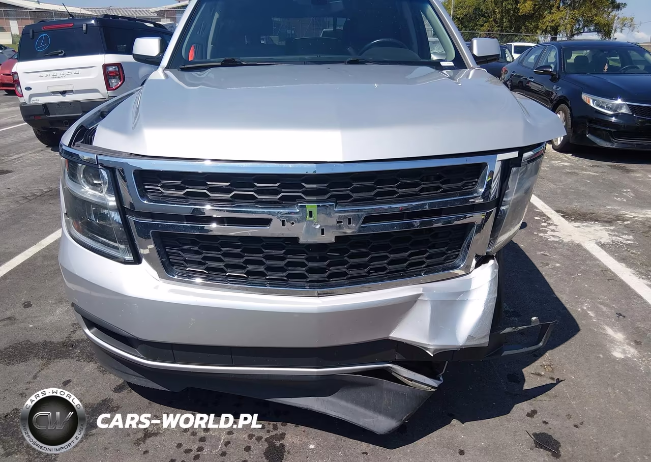 2017 Chevrolet Tahoe Ls VIN:1GNSCAKC5HR341194 - 11