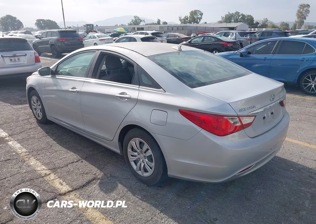 2012 Hyundai Sonata Gls VIN:5NPEB4AC1CH312948 - 3