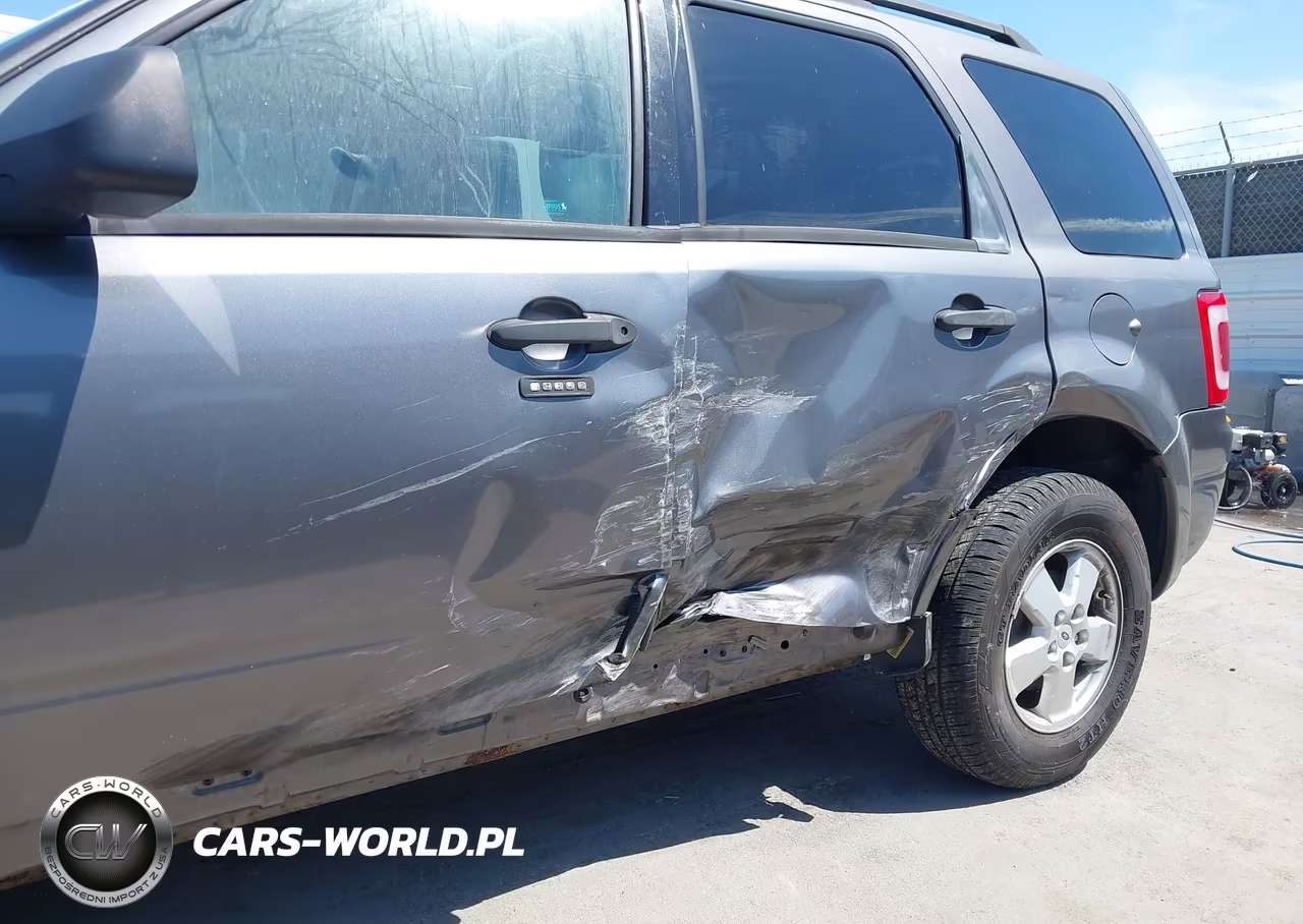 2009 Ford Escape Xlt VIN:1FMCU93739KC59206 - 6
