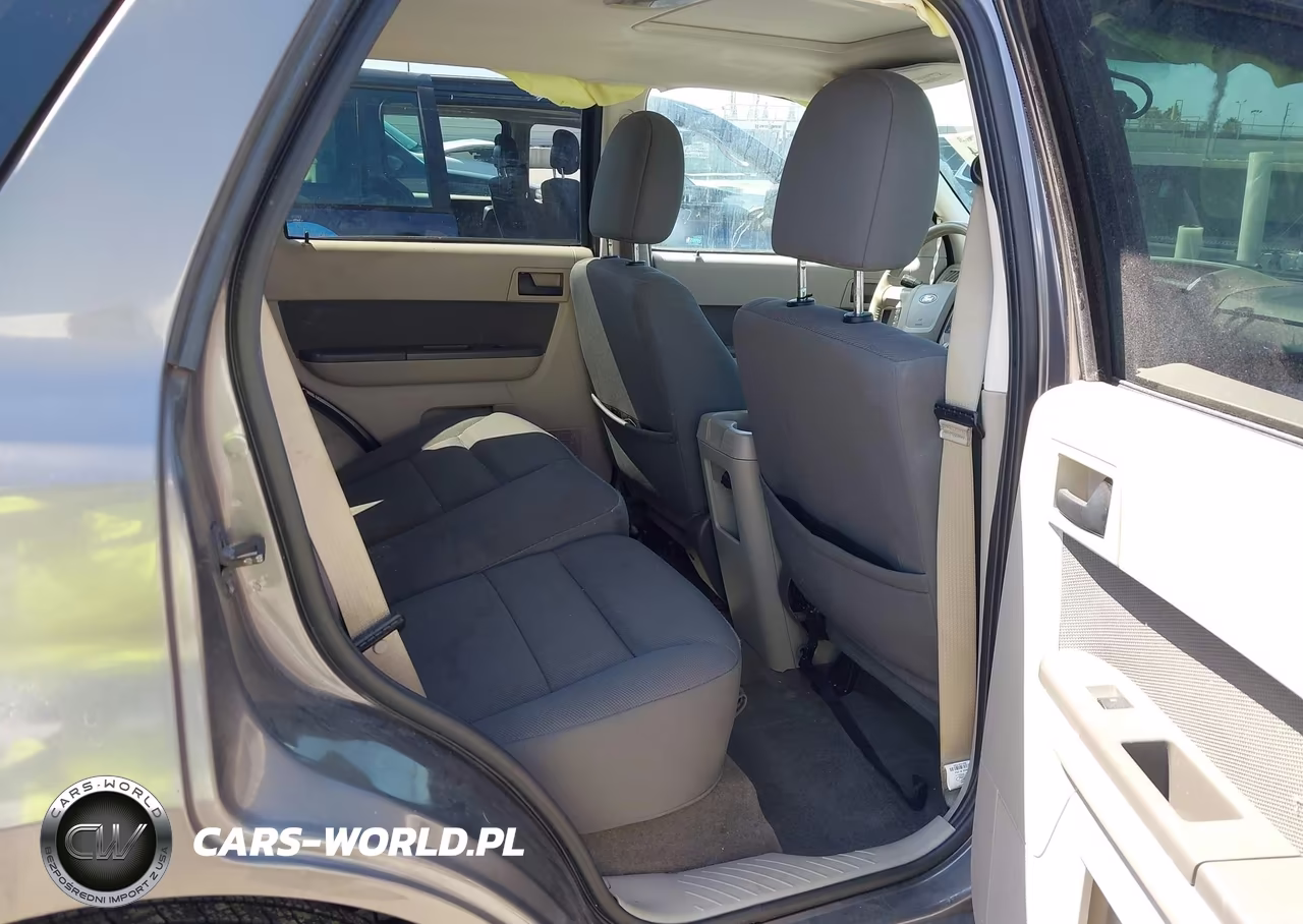 2009 Ford Escape Xlt VIN:1FMCU93739KC59206 - 8