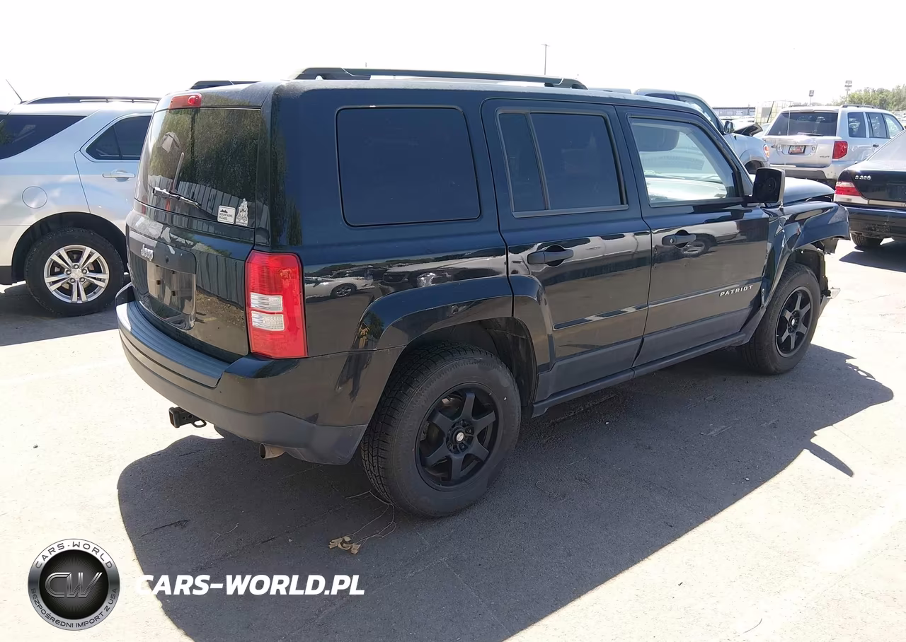 2014 Jeep Patriot Sport VIN:1C4NJRBB3ED855569 - 4