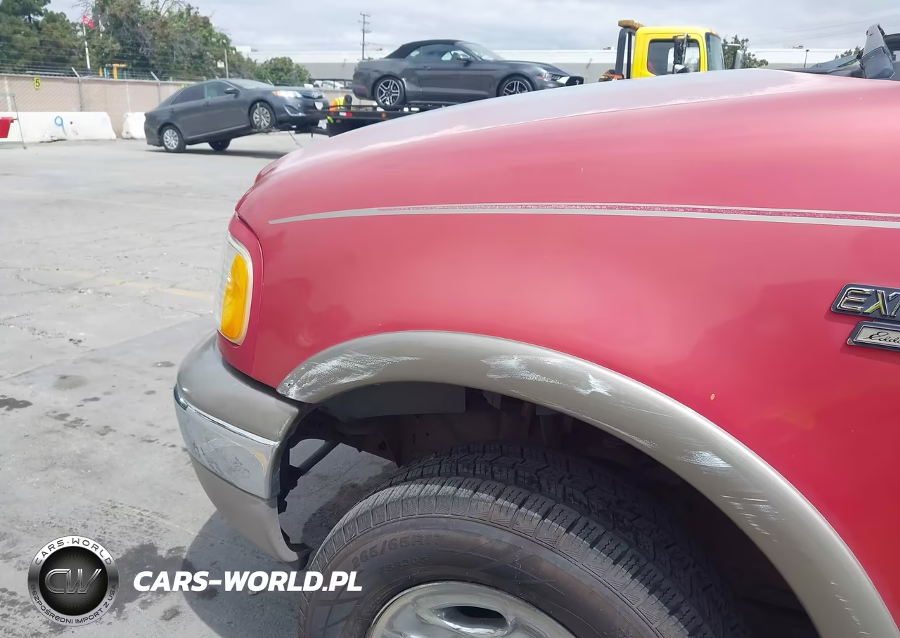 2000 Ford Expedition Eddie Bauer VIN:1FMFU18L6YLC24219 - 6