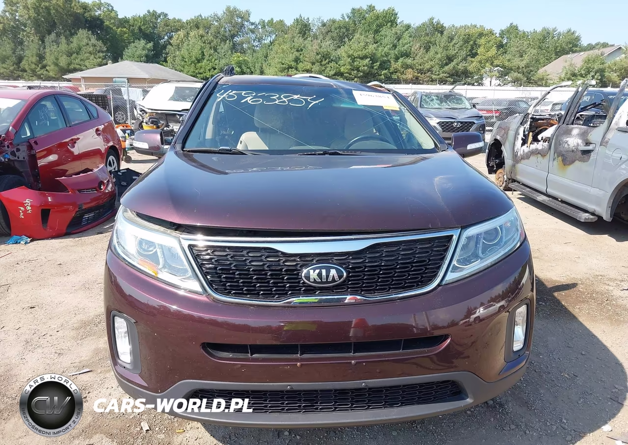 2015 Kia Sorento Lx VIN:5XYKT3A65FG640938 - 12