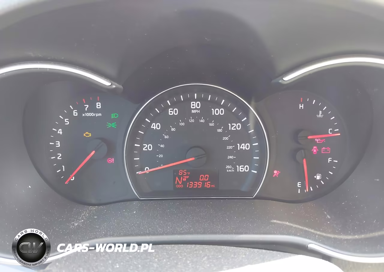 2015 Kia Sorento Lx VIN:5XYKT3A65FG640938 - 7