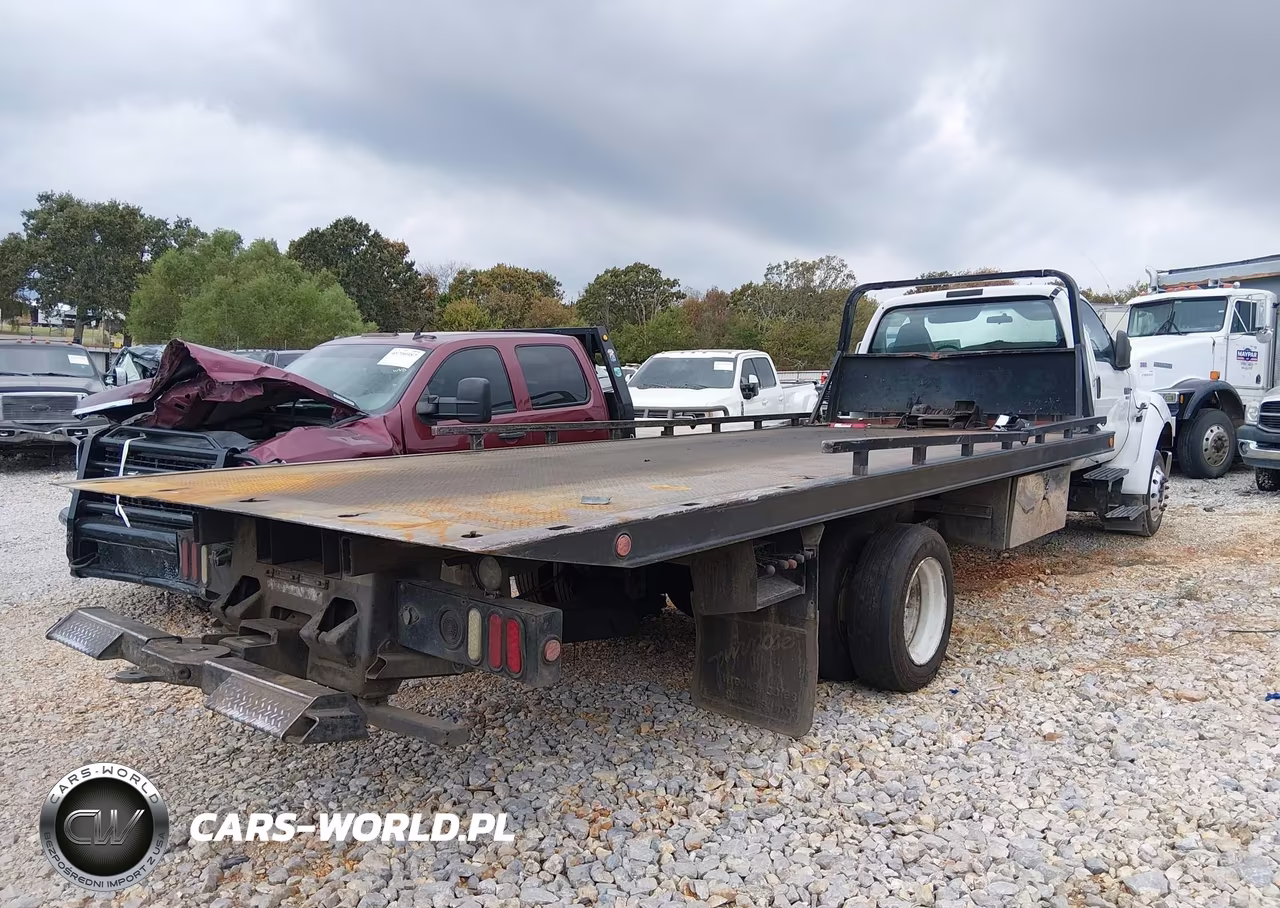 2008 Ford Super Duty F-650 Straight Frame Xl-Xlt VIN:3FRWF65H28V079445 - 4