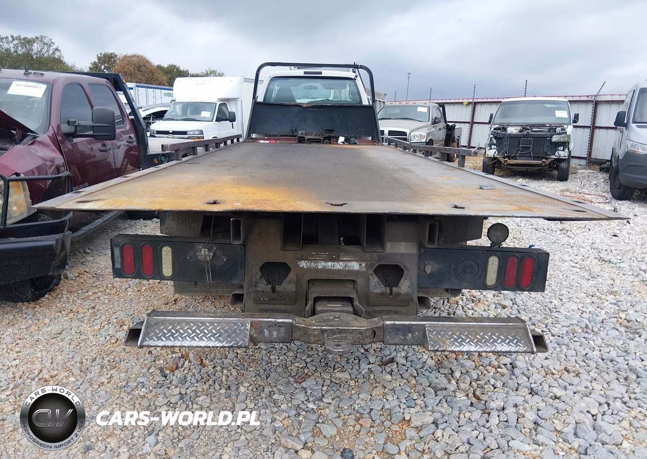 2008 Ford Super Duty F-650 Straight Frame Xl-Xlt VIN:3FRWF65H28V079445 - 8