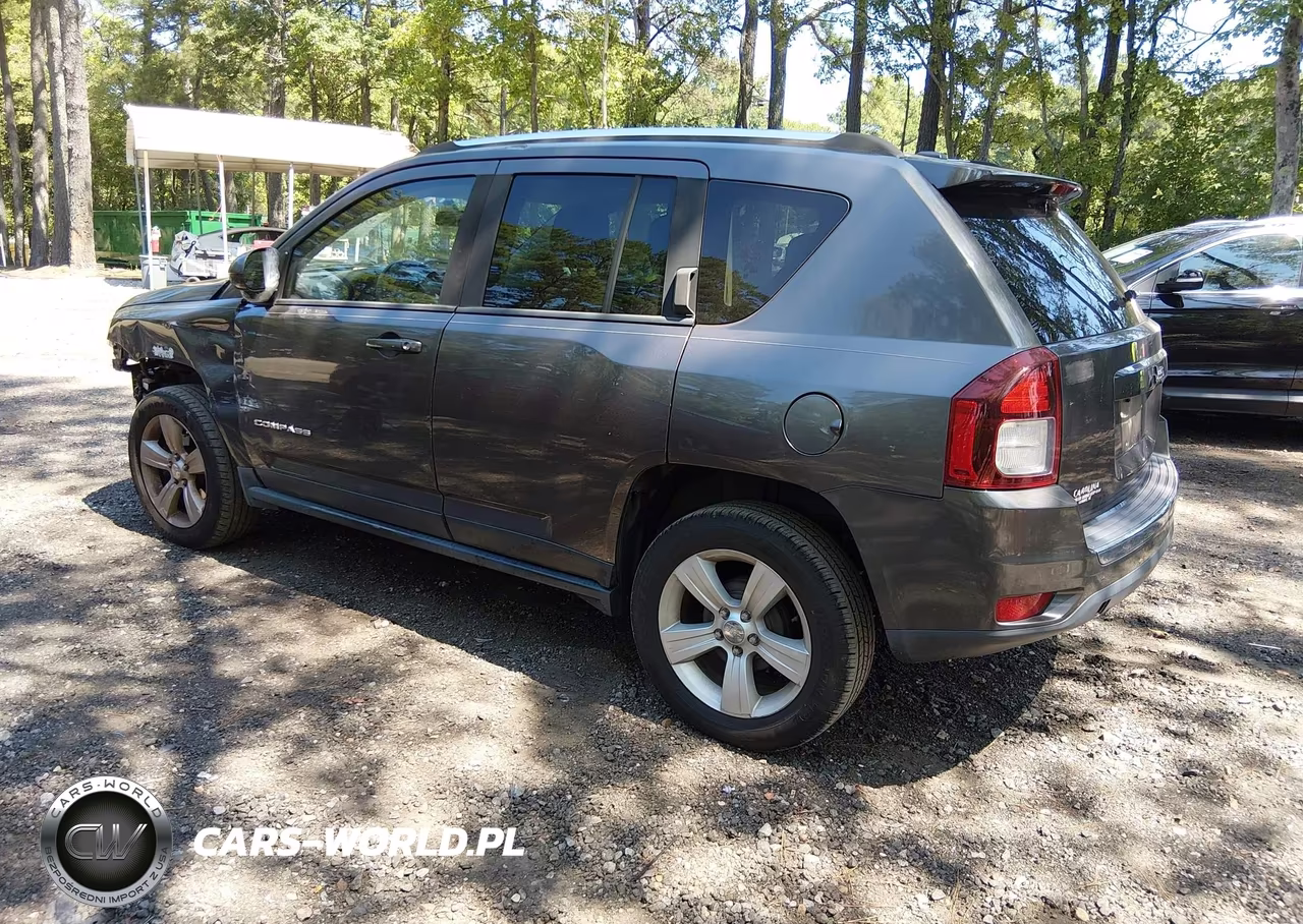 2015 Jeep Compass High Altitude Edition VIN:1C4NJCEA4FD367376 - 3
