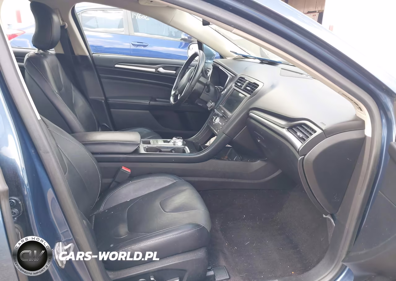 2018 Ford Fusion Titanium VIN:3FA6P0D99JR234367 - 5