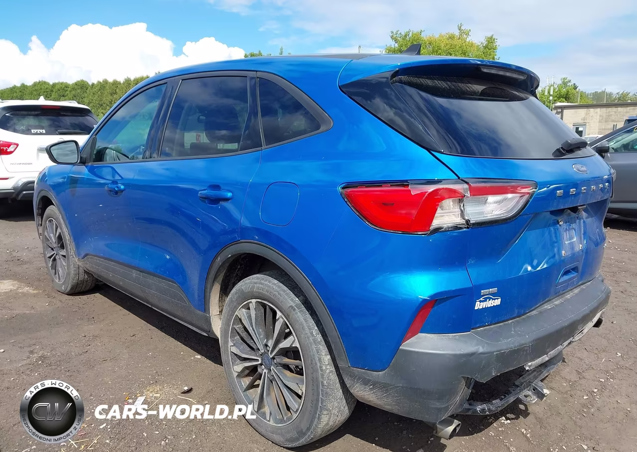 2021 Ford Escape Se VIN:1FMCU9G69MUA14344 - 3