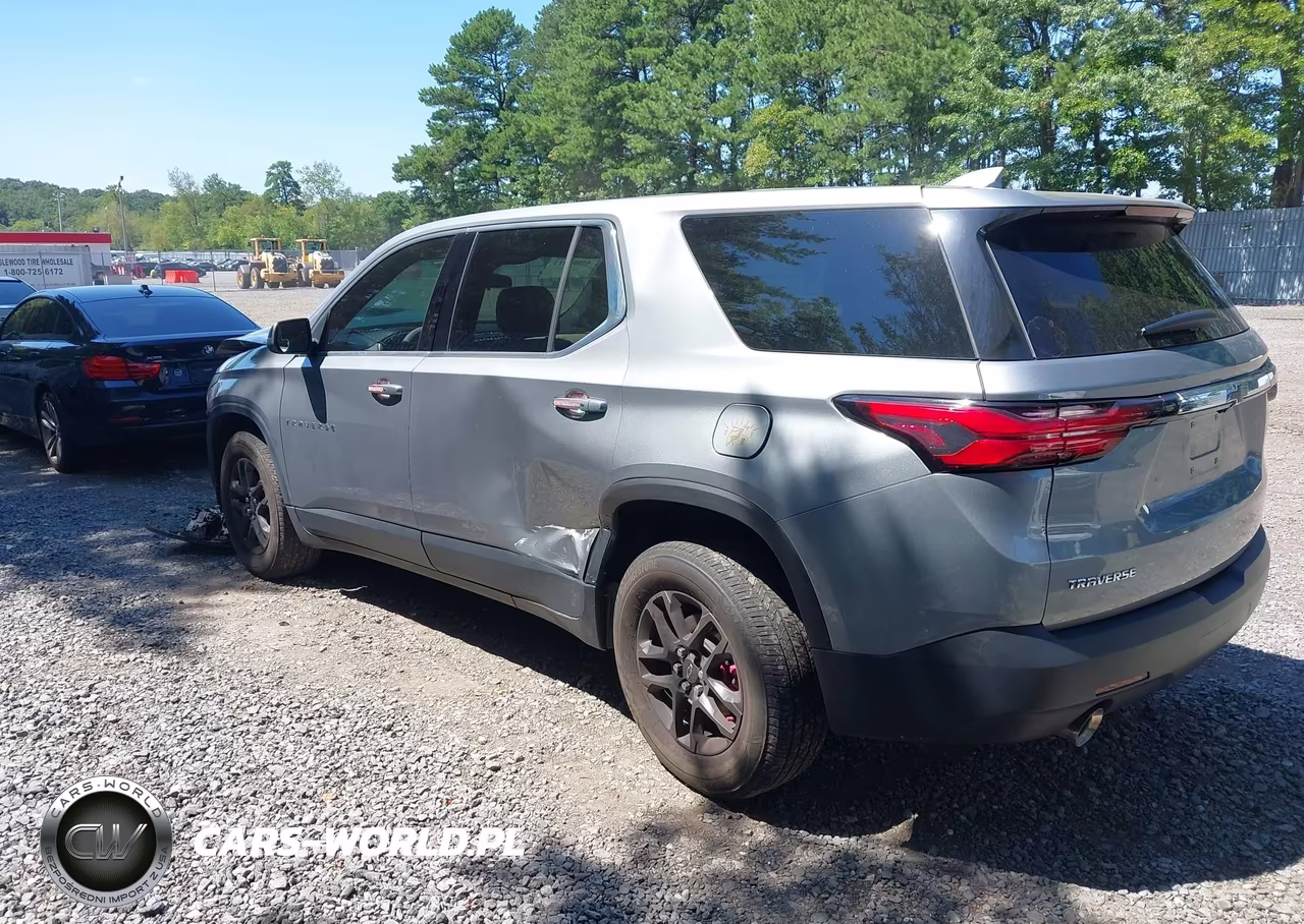 2023 Chevrolet Traverse Fwd Ls VIN:1GNERFKW5PJ336321 - 3