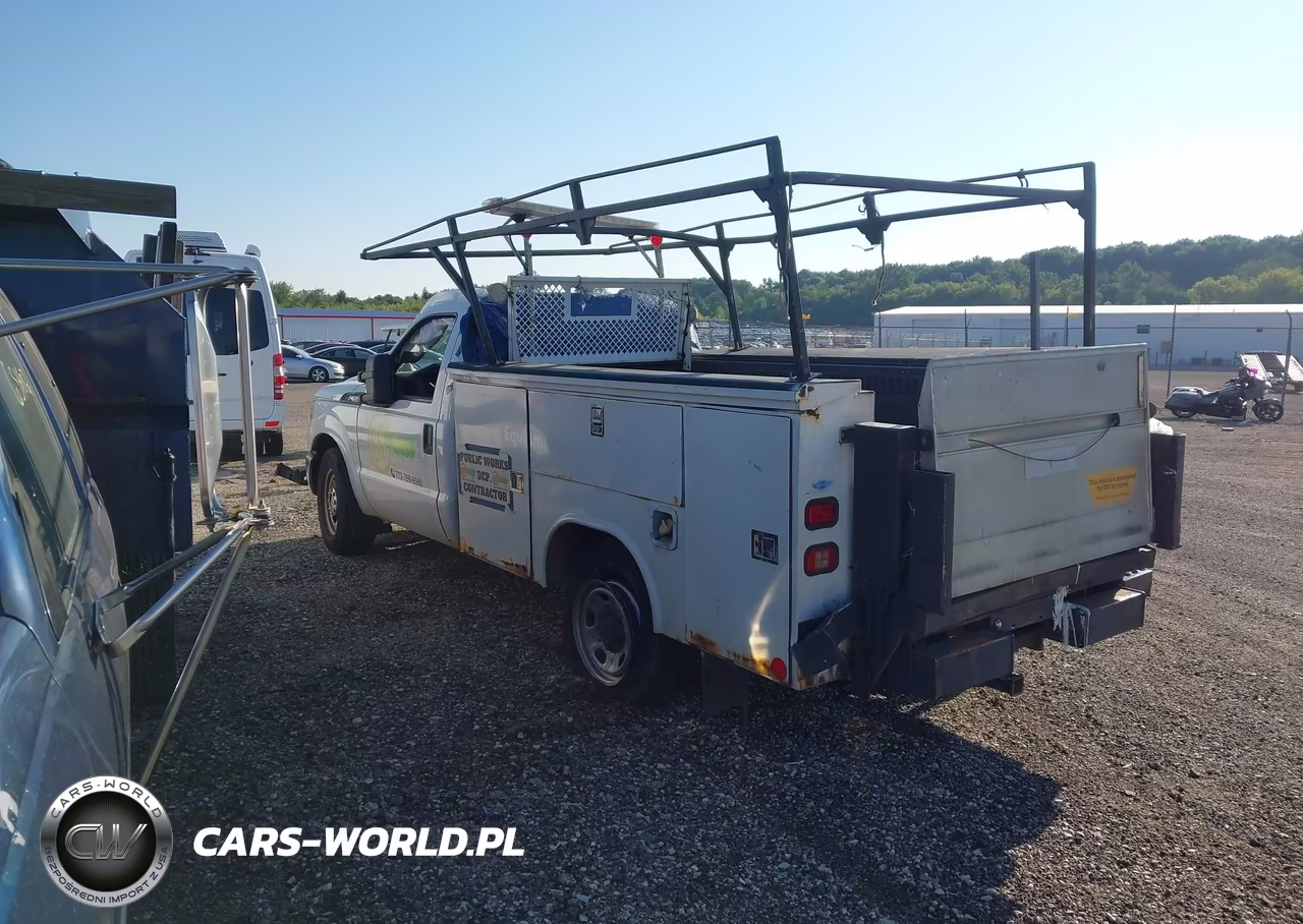 2014 Ford F-350 Chassis Xl VIN:1FDRF3E68EEA93652 - 3