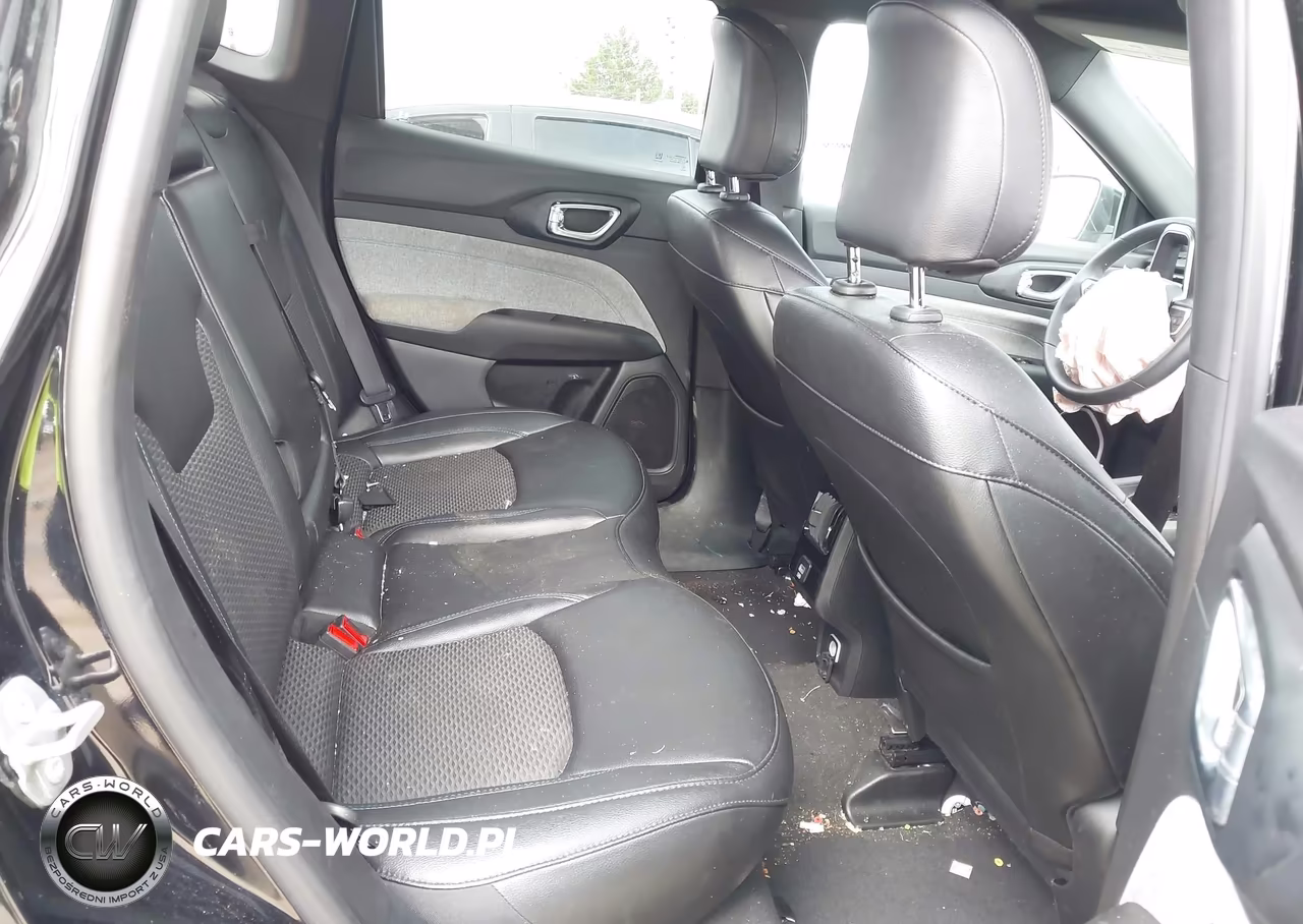 2024 Jeep Compass Latitude 4X4 VIN:3C4NJDBN9RT110905 - 8