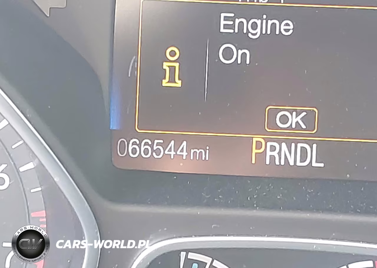 2018 Ford Focus Se VIN:1FADP3K29JL271447 - 15