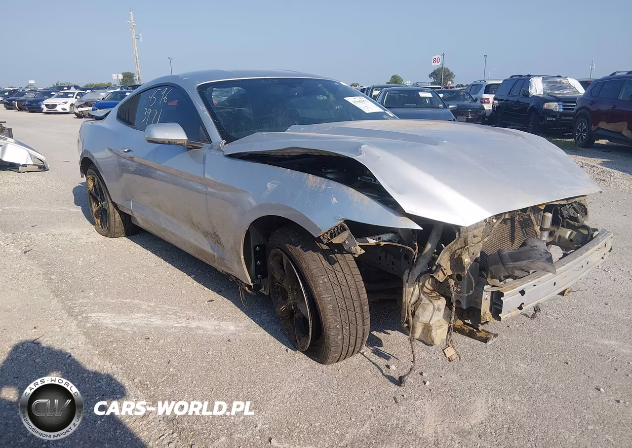 2016 Ford Mustang V6 VIN:1FA6P8AM7G5293064 - 1
