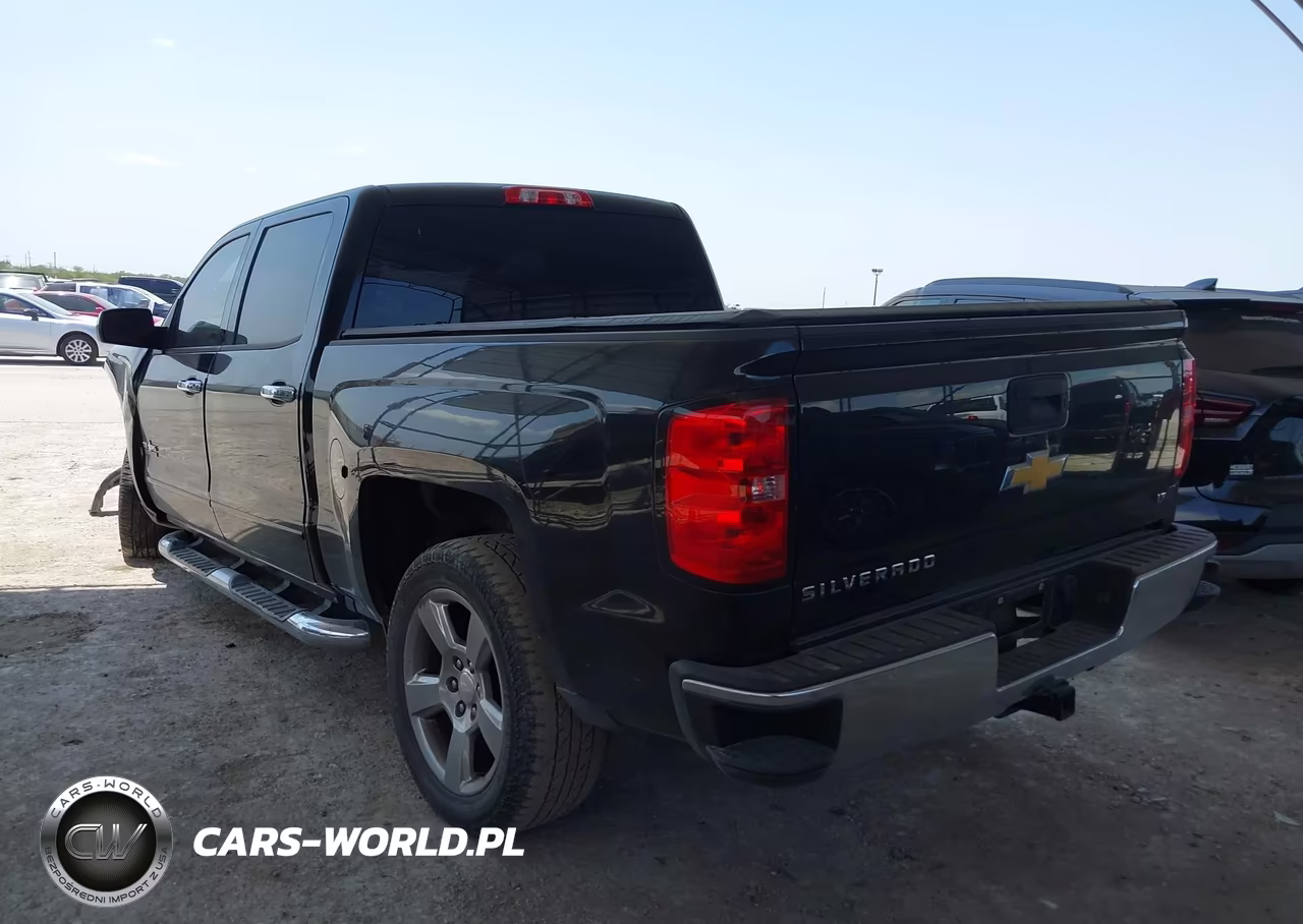 2018 Chevrolet Silverado 1500 1Lt VIN:3GCPCREC8JG621397 - 3