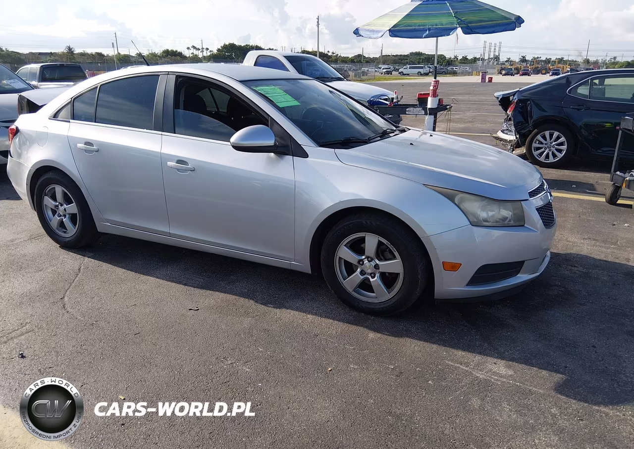 2014 Chevrolet Cruze 1Lt Auto – zdjęcie 1 z 16