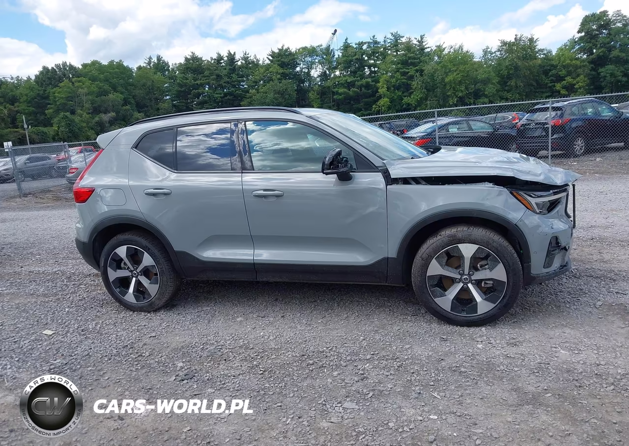 2026 Volvo Xc40 Plus VIN:YV4L12UC3T2795755 - 13