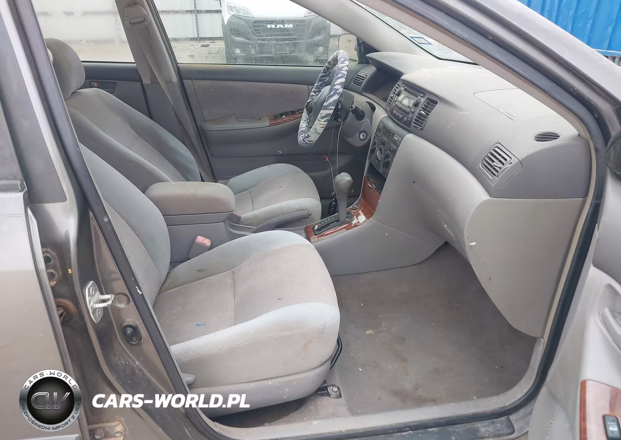 2008 Toyota Corolla Le VIN:1NXBR32E68Z033335 - 5