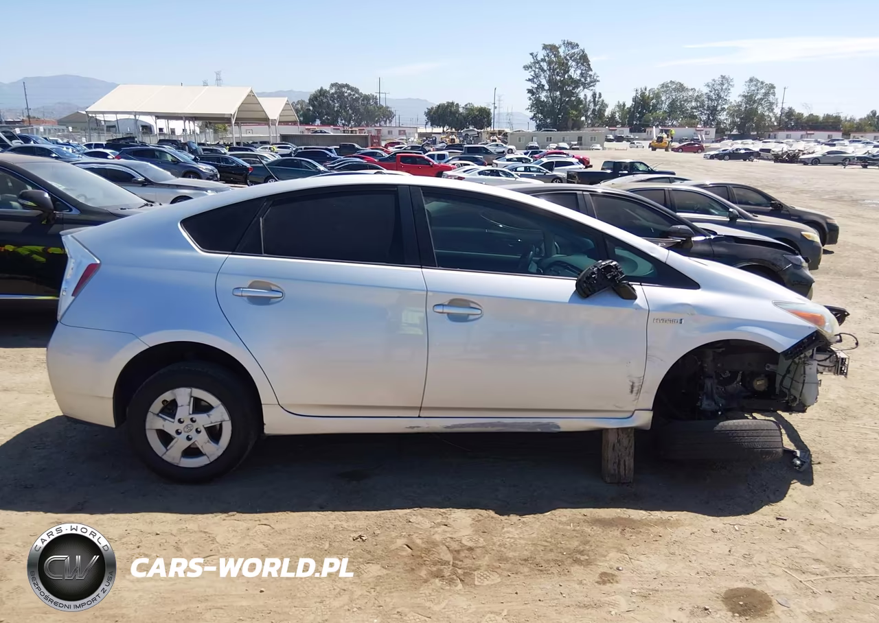 2010 Toyota Prius Ii VIN:JTDKN3DU8A0099323 - 14