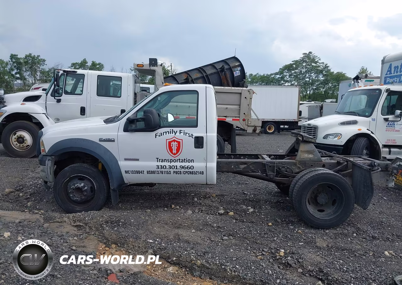 2007 Ford F-450 Chassis Xl-Xlt VIN:1FDXF46PX7EB05646 - 13