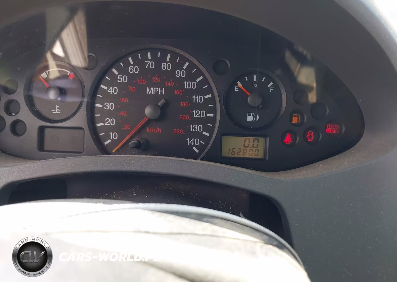 2005 Ford Focus Zx4 VIN:1FAFP34N45W157120 - 7