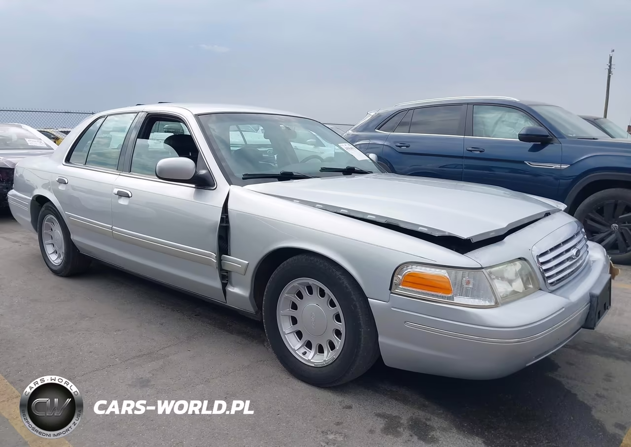 2002 Ford Crown Victoria Lx – zdjęcie 1 z 17