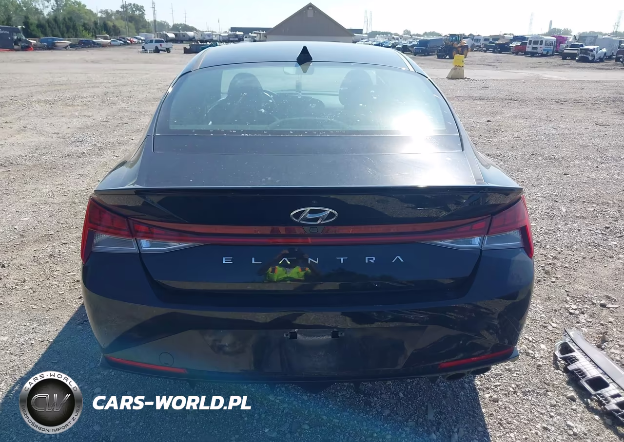 2023 Hyundai Elantra N Line VIN:KMHLR4AFXPU681117 - 17