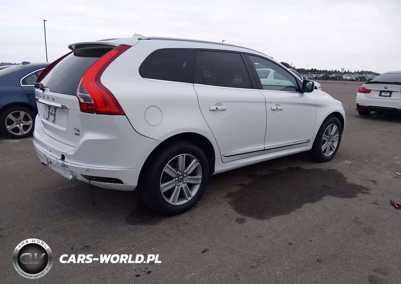 2016 Volvo Xc60 T6 Drive-E VIN:YV449MRK3G2893814 - 4