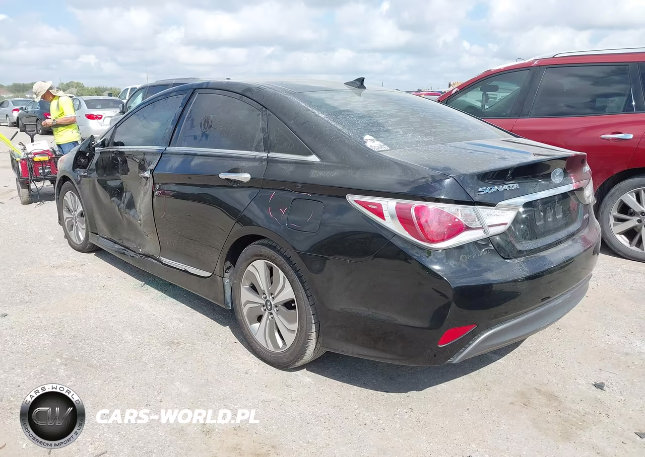 2014 Hyundai Sonata Hybrid Limited VIN:KMHEC4A44EA110939 - 3