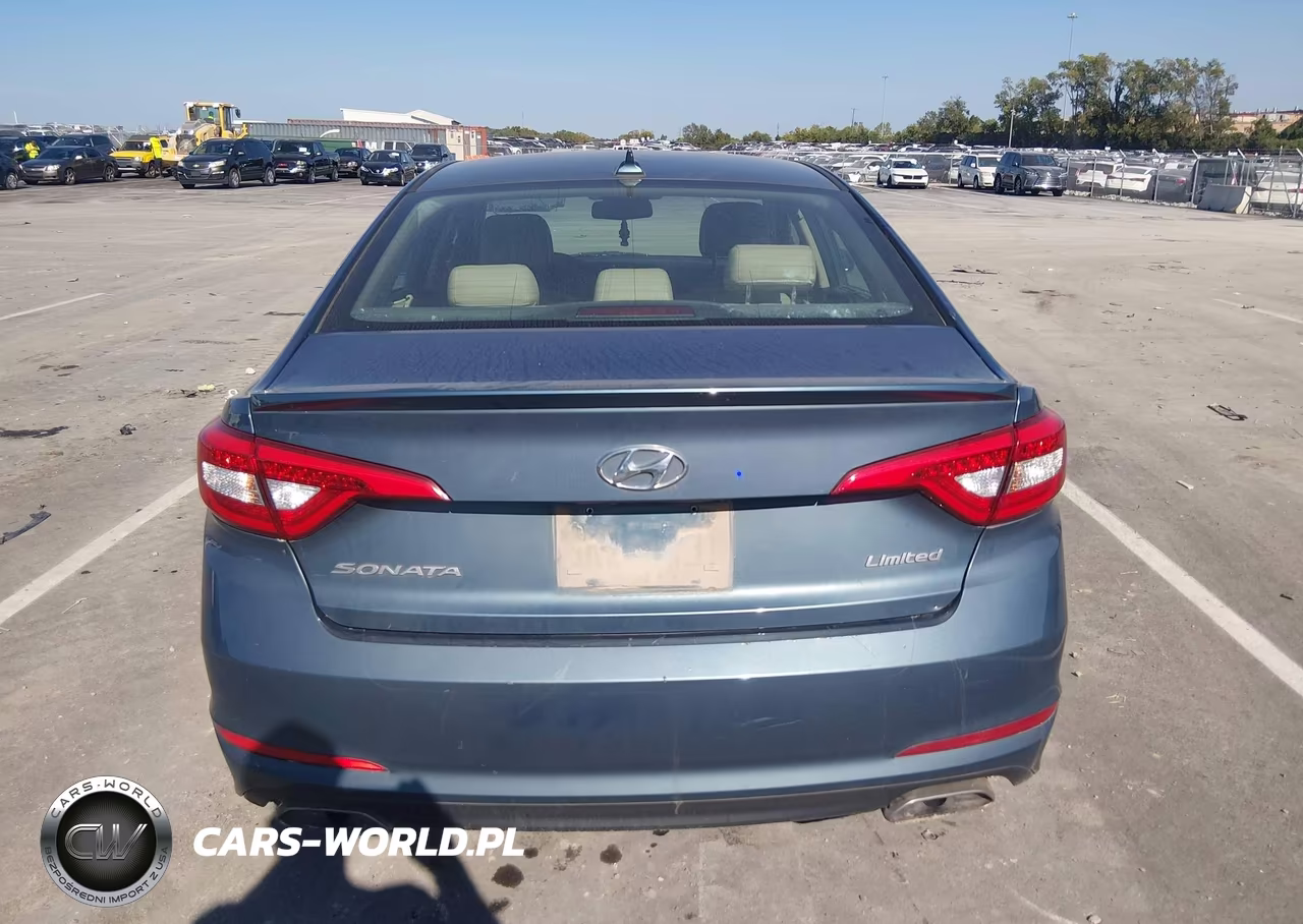 2015 Hyundai Sonata Limited VIN:5NPE34AF0FH163802 - 16