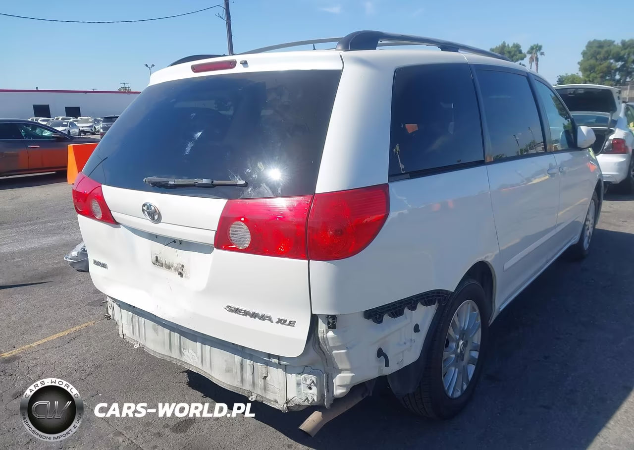 2009 Toyota Sienna Xle VIN:5TDZK22C59S227988 - 4