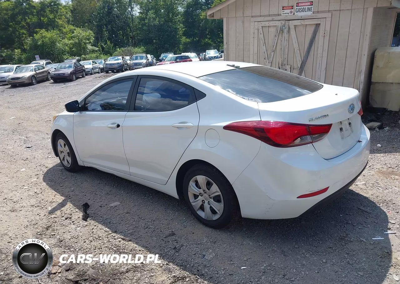 2016 Hyundai Elantra Se VIN:5NPDH4AE9GH665133 - 3