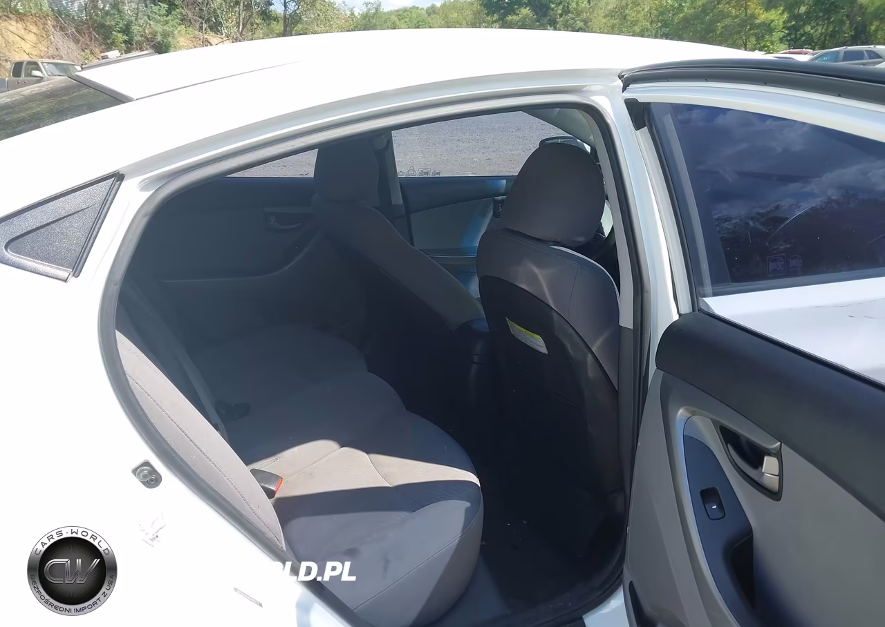 2016 Hyundai Elantra Se VIN:5NPDH4AE9GH665133 - 8