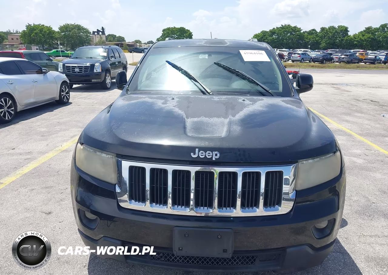 2012 Jeep Grand Cherokee Laredo VIN:1C4RJFAGXCC221482 - 6