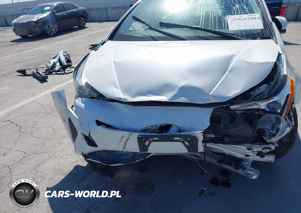 2017 Toyota Prius Two VIN:JTDKBRFU4H3047768 - 13