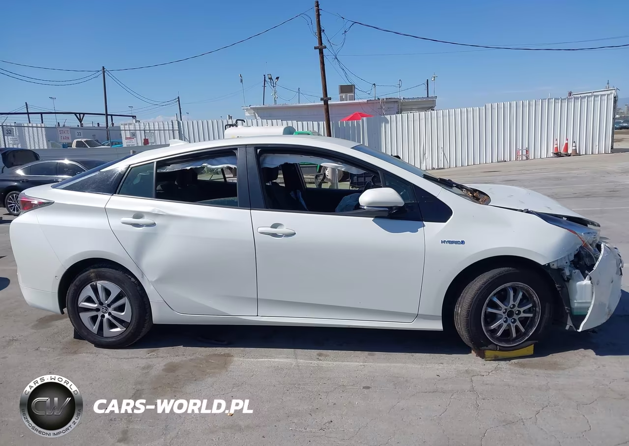 2017 Toyota Prius Two VIN:JTDKBRFU4H3047768 - 16