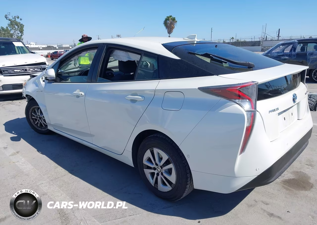 2017 Toyota Prius Two VIN:JTDKBRFU4H3047768 - 3