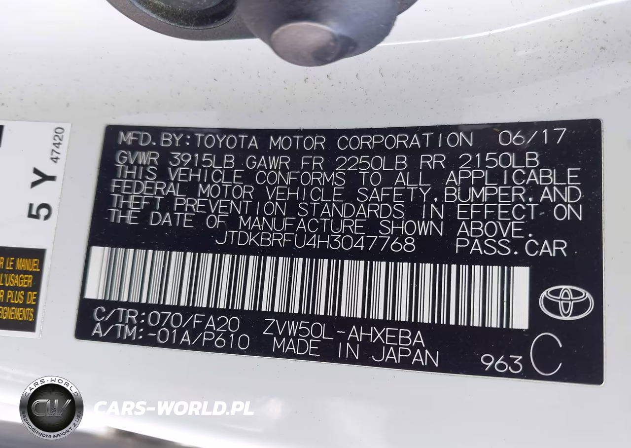 2017 Toyota Prius Two VIN:JTDKBRFU4H3047768 - 9