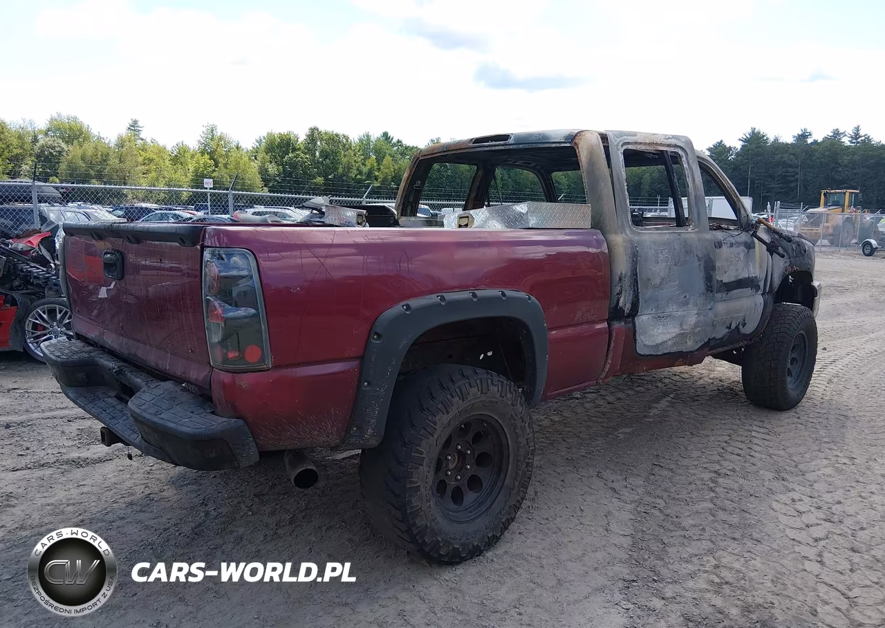 2007 Chevrolet Silverado 1500 Classic Lt1 VIN:1GCEK19B77Z119745 - 4