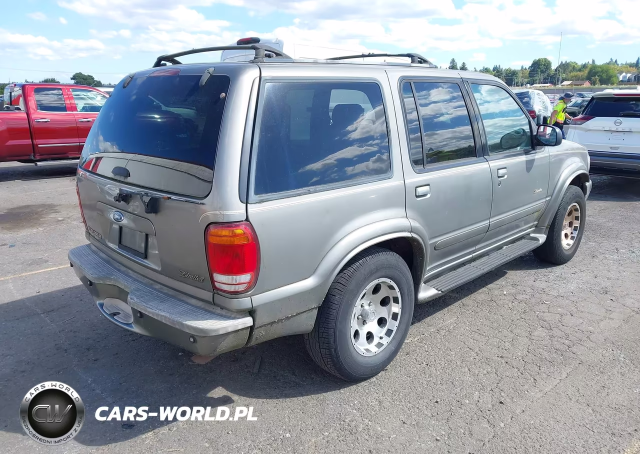 2000 Ford Explorer Limited VIN:1FMDU75E2YZB93158 - 4
